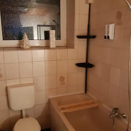 Apartament Schalke Gelsenkirchensie Wollen Guenstig Und Komfortabelwir Auch Fuer Unsere Bestendie Gaeste